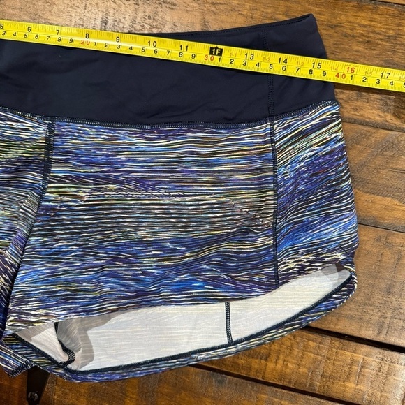Lululemon Speed Up Interconnect Blue Multi Athletic Stretch Low Rise Shorts 6 - Picture 11 of 14
